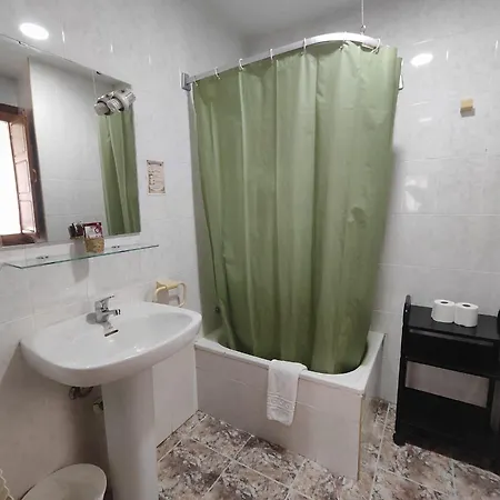 Hostal La Alberca 3*
