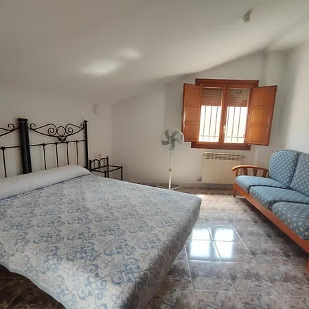 ゲストハウス Hostal La Alberca 3*