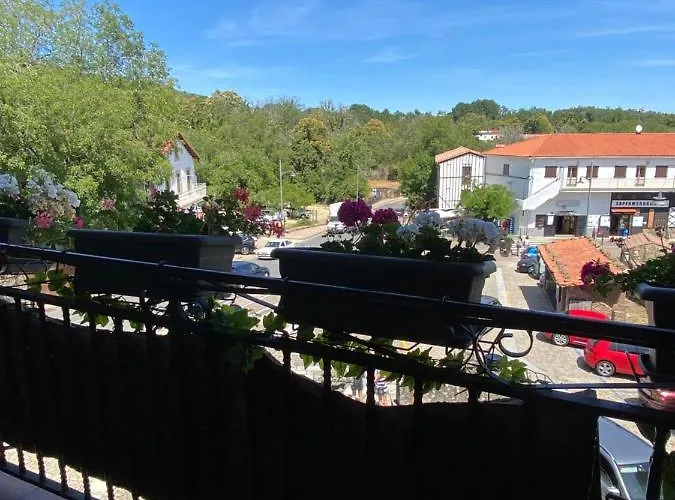 Hostal La Alberca 3*